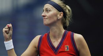 Kvitová zdolala Švýcarku, v Ostravě bude hrát o finále. Martincová končí