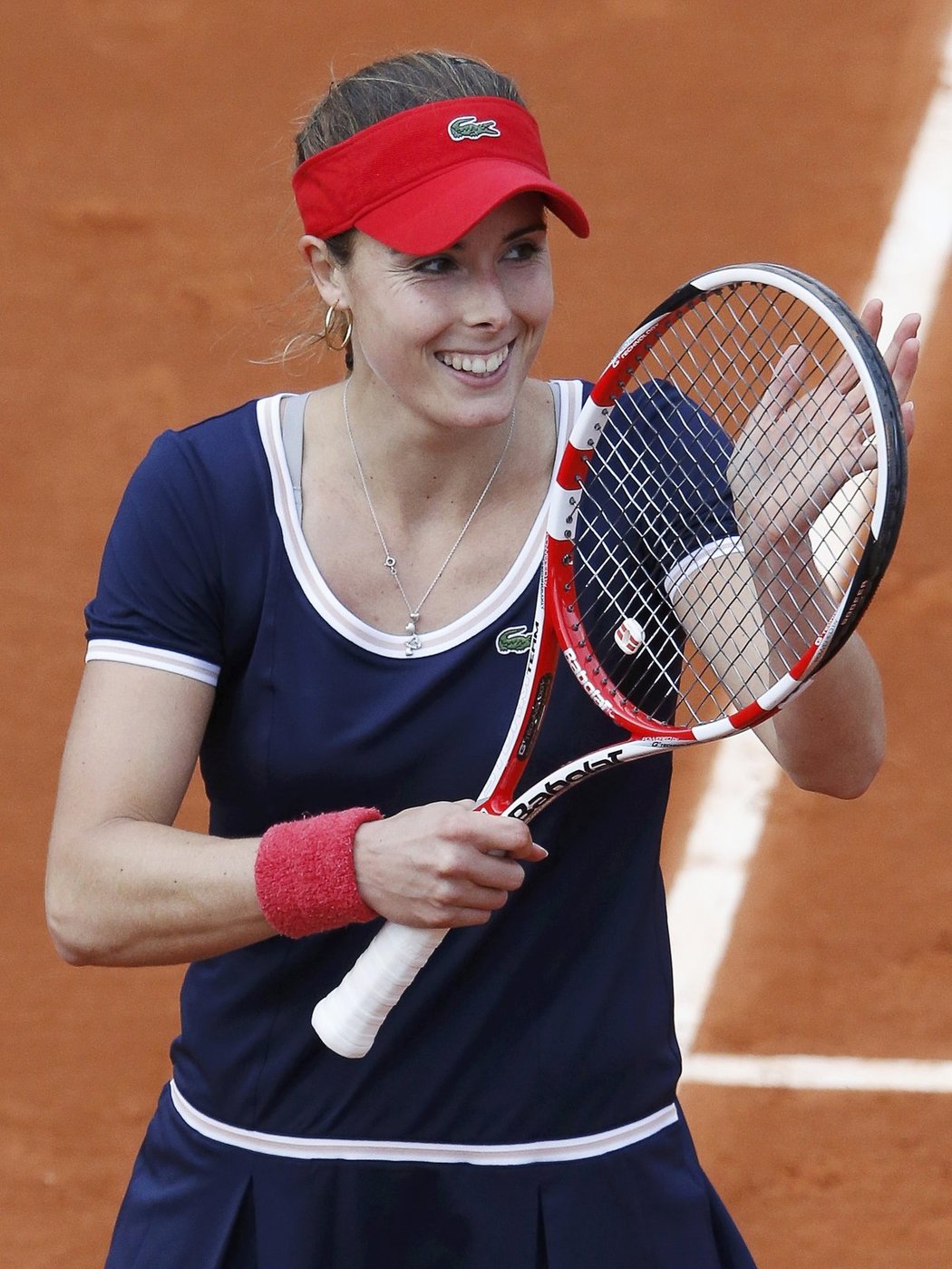 Úsměv půvabné Francouzky Alize Cornet po vítězství nad Marií Joao Köhlerovou