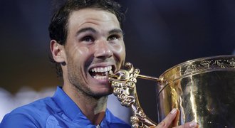 Nadal porazil ve finále v Pekingu Kyrgiose a má 75. titul