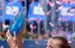 Petra Kvitová se raduje z triumfu na pražském turnaji WTA