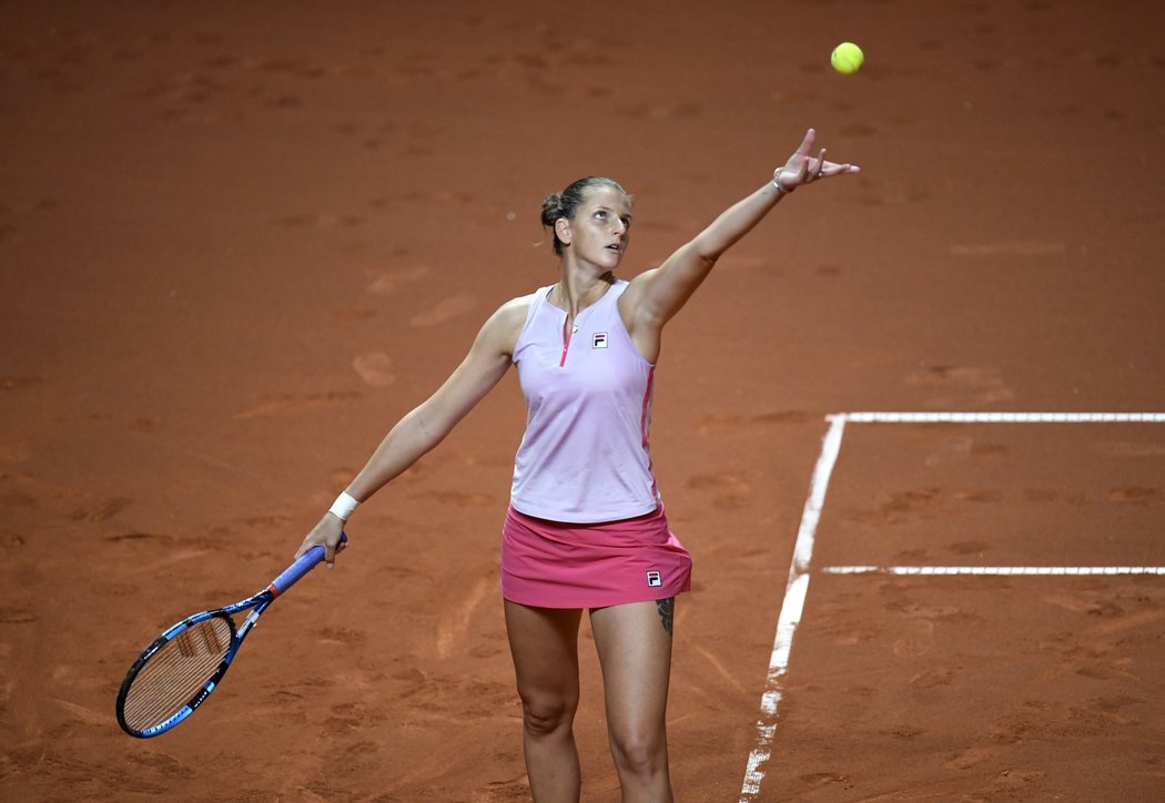 Karolína Plíšková postoupila na turnaji ve Stuttgartu do čtvrtfinále