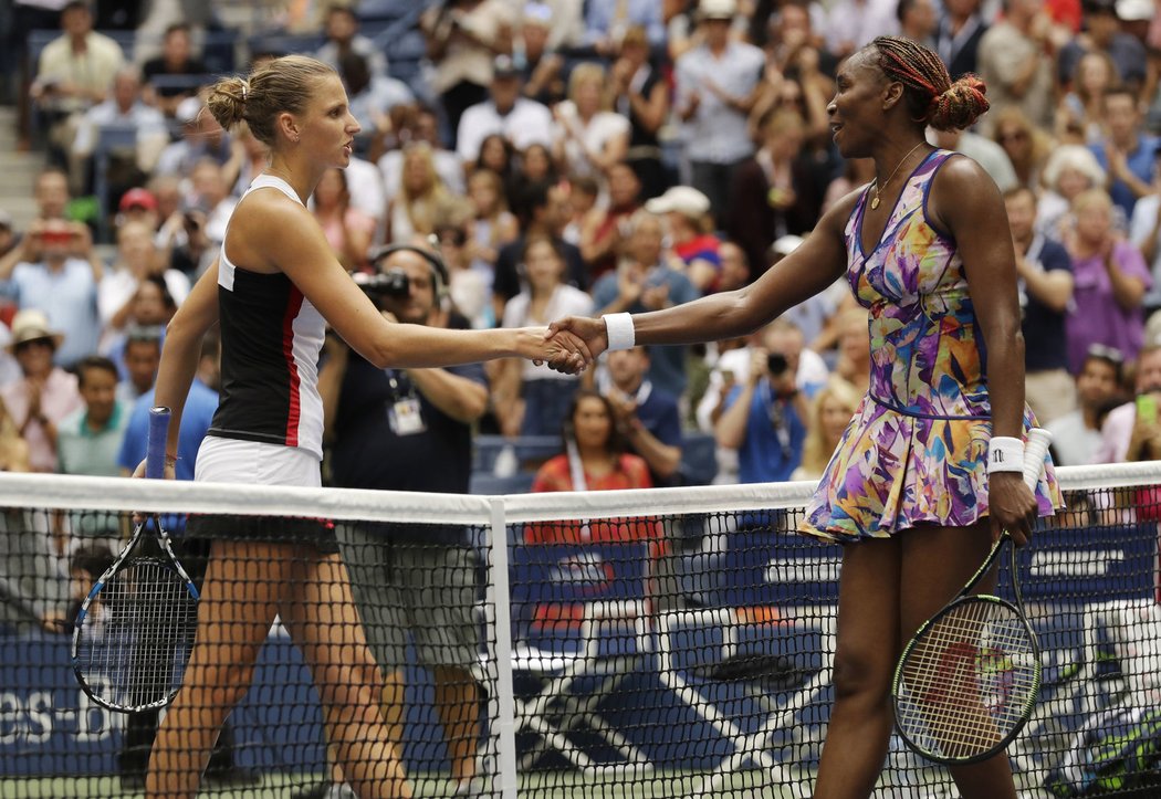 Česká tenistka Karolína Plíšková vyřadila Venus Williamsovou v osmifinále US Open