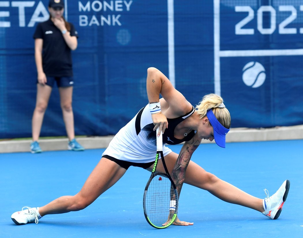 Tereza Martincová v boji o finále pražského turnaje WTA