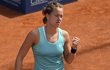 Barbora Strýcová se raduje v zápase proti krajance Lucii Hradecké na pražském turnaji WTA