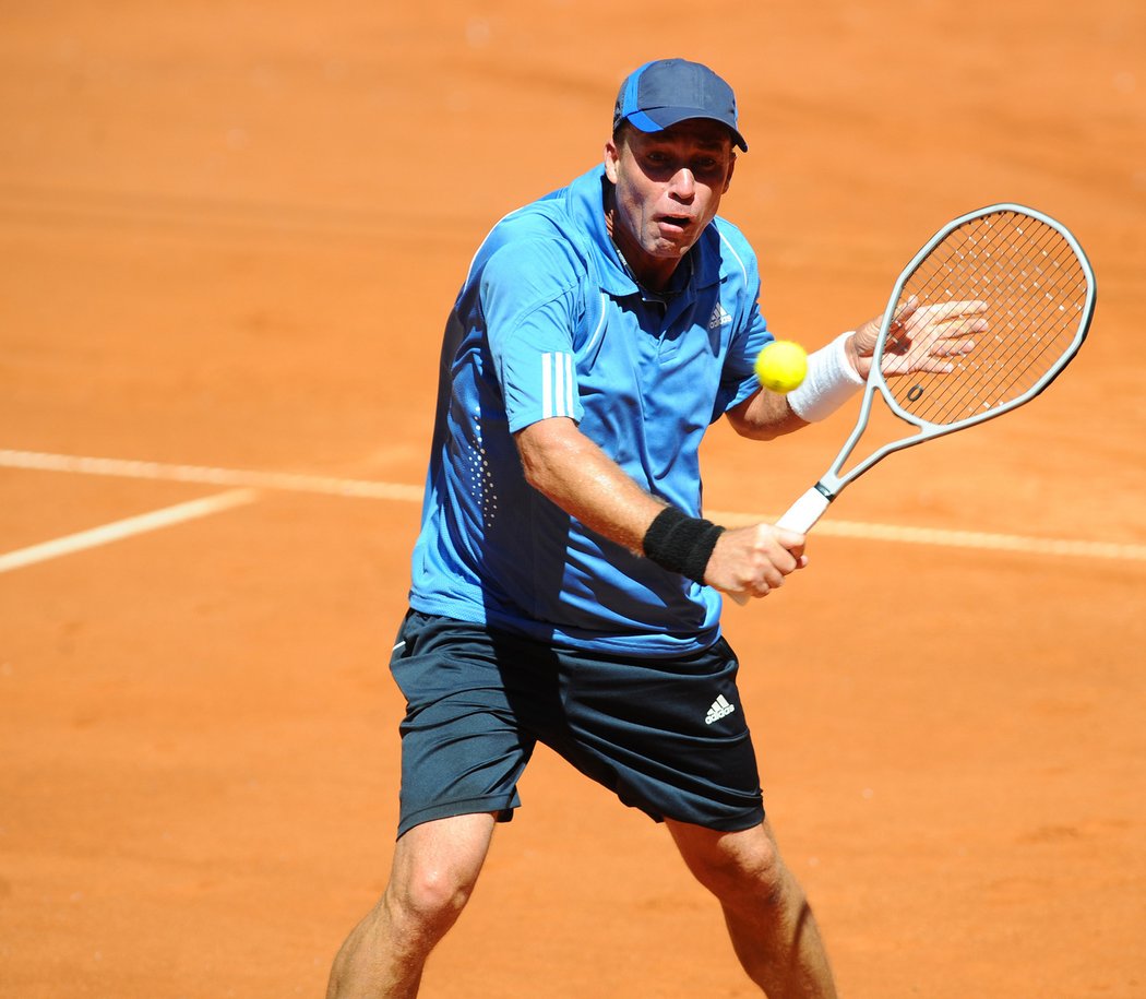 Ivan Lendl v exhibičním zápase proti Jiřímu Novákovi