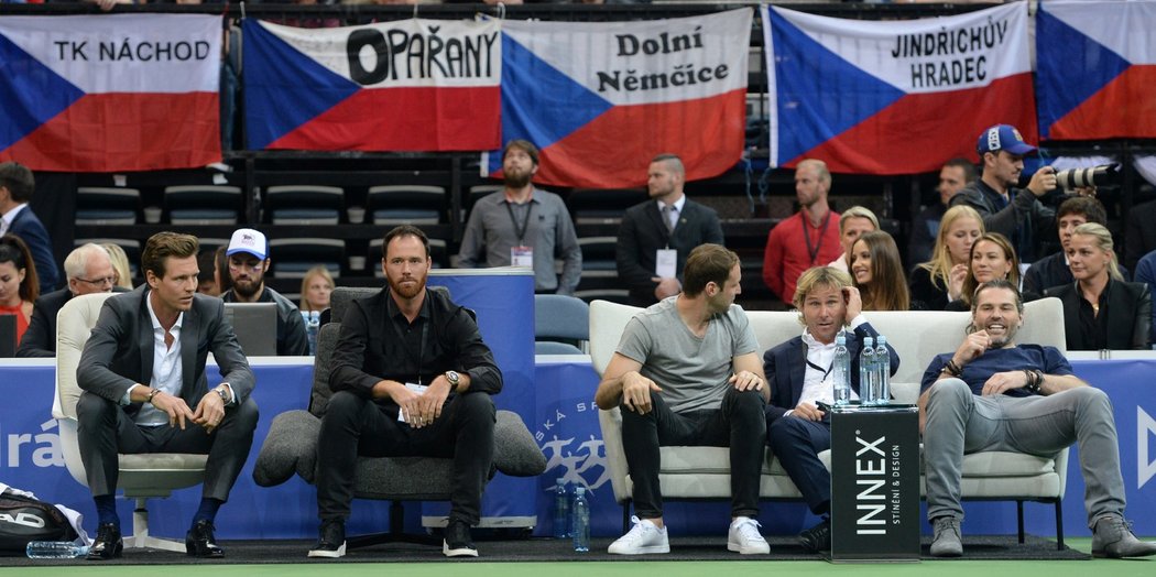 Hvězdná lavička Radka Štěpánka: Tomáš Berdych, Martin Havlát, Petr Čech, Pavel Nedvěd a Jaromír Jágr