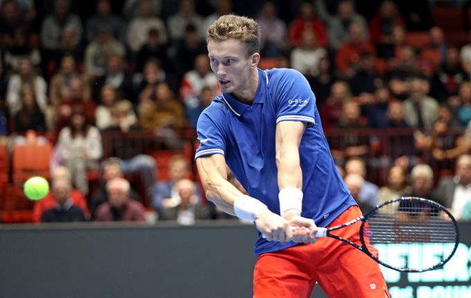 Česko - Švédsko 1:0. Lehečka zařídil v Davis Cupu první bod, vyhraje i Svrčina? Česko - Švédsko 1:0. Lehečka zařídil v Davis Cupu první bod, vyhraje i Svrčina?