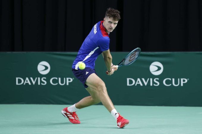 Rozbitý Menšík je na Davis Cup fit. Cítím se skvěle, hlásí. Alcaraz? Nejsme nas… Rozbitý Menšík je na Davis Cup fit. Cítím se skvěle, hlásí. Alcaraz? Nejsme nas…