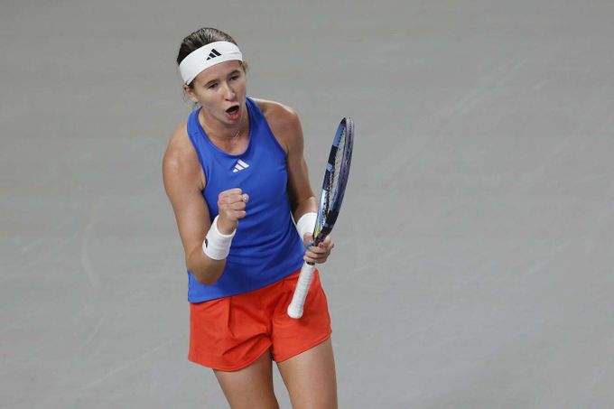 BJK Cup: Česko - Kolumbie 2:0. První výhra v baráži, uspěly Bartůňková i Nosková BJK Cup: Česko - Kolumbie 2:0. První výhra v baráži, uspěly Bartůňková i Nosková