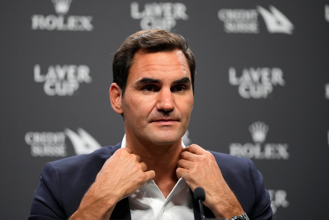 Roger Federer už dorazil do Londýna na svou poslední profesionální akci