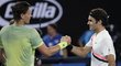 Roger Federer slaví vítězství nad Tomášem Berdychem