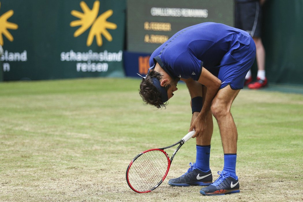 Roger Federer lituje zahozené šance