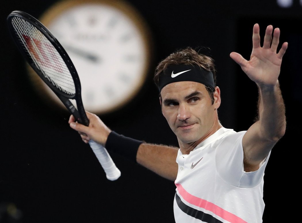 Roger Federer ani ve čtvrtfinálovém zápase s Berdychem nezaváhal