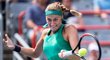 Česká tenistka Petra Kvitová se po pětitýdenní pauze objevila na Rogers Cupu v Kanadě a v úvodním zápase oslavila výhru