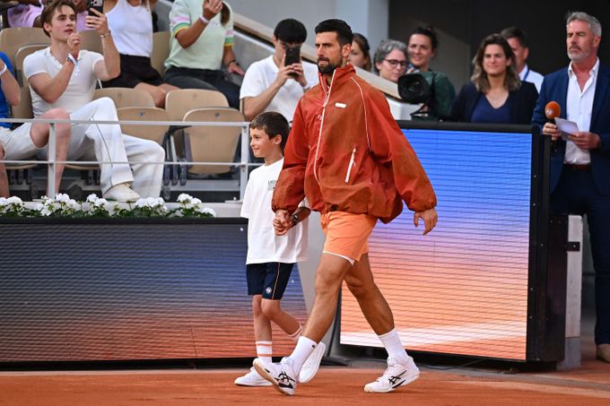 Roland Garros ONLINE: Začínají české jedničky. Za Djokovičem po rekordu pustili i děti Roland Garros ONLINE: Začínají české jedničky. Za Djokovičem po rekordu pustili i děti
