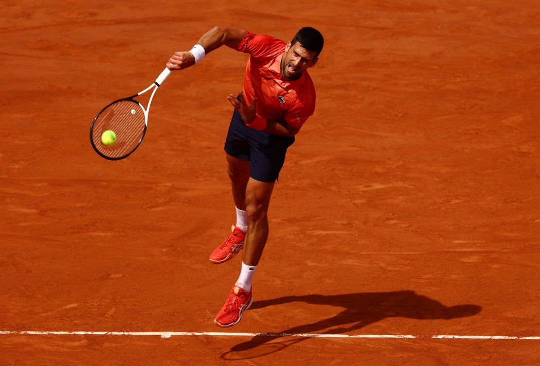 Novak Djokovič postoupil do finále Roland Garros
