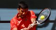 Novak Djokovič zahájil na Roland Garros útok na rekordní 23. grandslamový titul výhrou