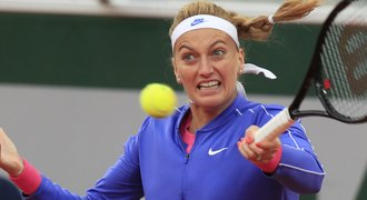 Kvitová je v osmifinále French Open, přešla přes Fernandézovou