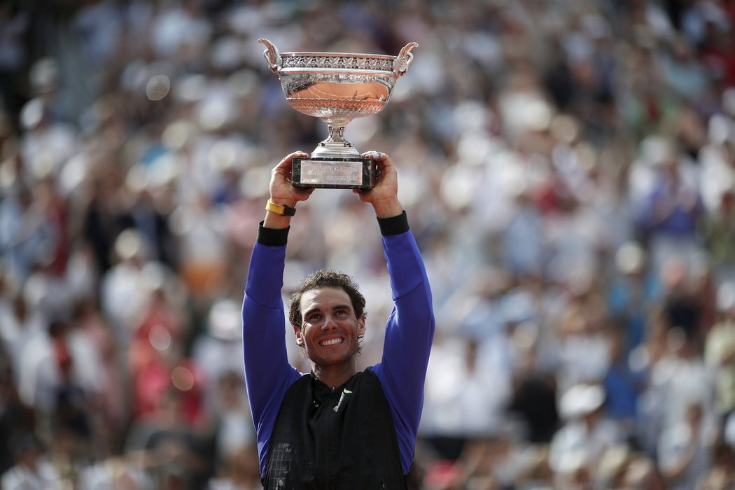 Španělský tenista Rafael Nadal se stal desetinásobným šampionem French Open