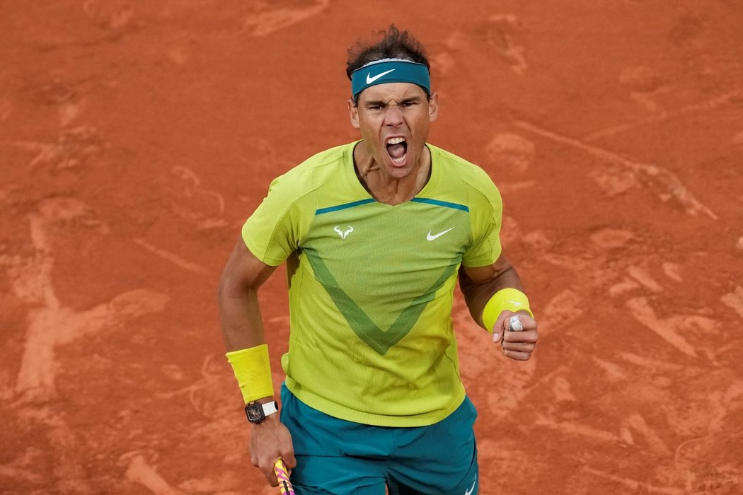 Rafael Nadal slaví postup do čtvrtfinále Roland Garros