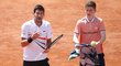 Novak Djokovič se rozčiluje v semifinále Roland Garros proti Dominiku Thiemovi