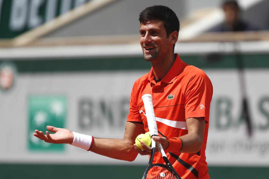 Novak Djokovič se diví v semifinále Roland Garros proti Dominiku Thiemovi