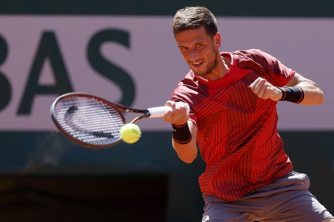 Roland Garros ONLINE: Kopřiva zvládl zábavné drama, nervózní výkon Noskové Roland Garros ONLINE: Kopřiva zvládl zábavné drama, nervózní výkon Noskové