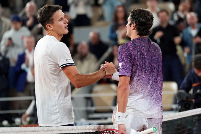 Křeč na tiskovce i velké odhodlání. Jsem připravený vyhrát grandslam, hlásil Menšík Křeč na tiskovce i velké odhodlání. Jsem připravený vyhrát grandslam, hlásil Menšík