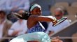 Tenistka Coco Gauffová útočí na double na Roland Garros