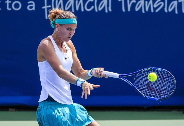 Návrat na okruh WTA po "bronzových" olympijských hrách se Lucii Šafářové nepovedl. Návrat na okruh WTA po "bronzových" olympijských hrách se Lucii Šafářové nepovedl.