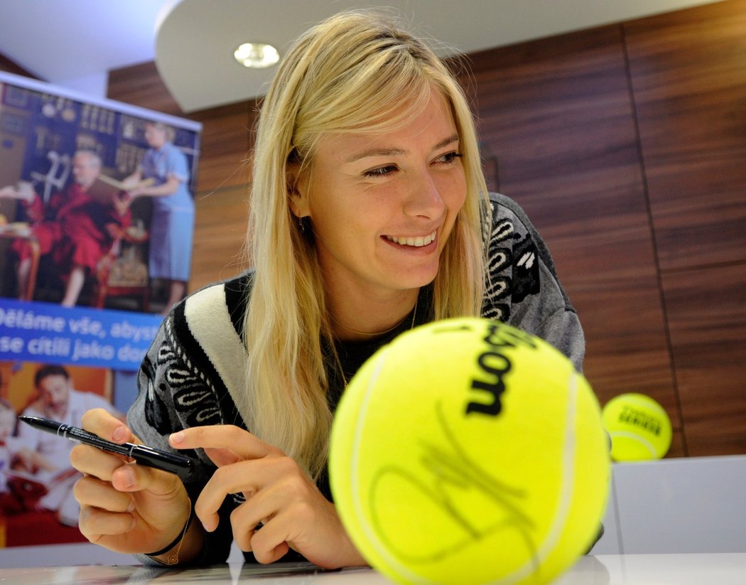 Ruská tenistka Maria Šarapovová při návštěvě pražské nemocnice Praha Italská