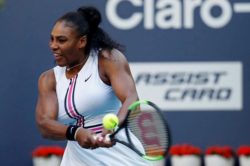 Serena Williamsová skončila v Miami, do osmifinále nenastoupila kvůli zranění