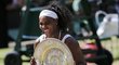 Tohle je KRÁLOVNA. Serena Williamsová pošesté v kariéře vyhrála slavný Wimbledon