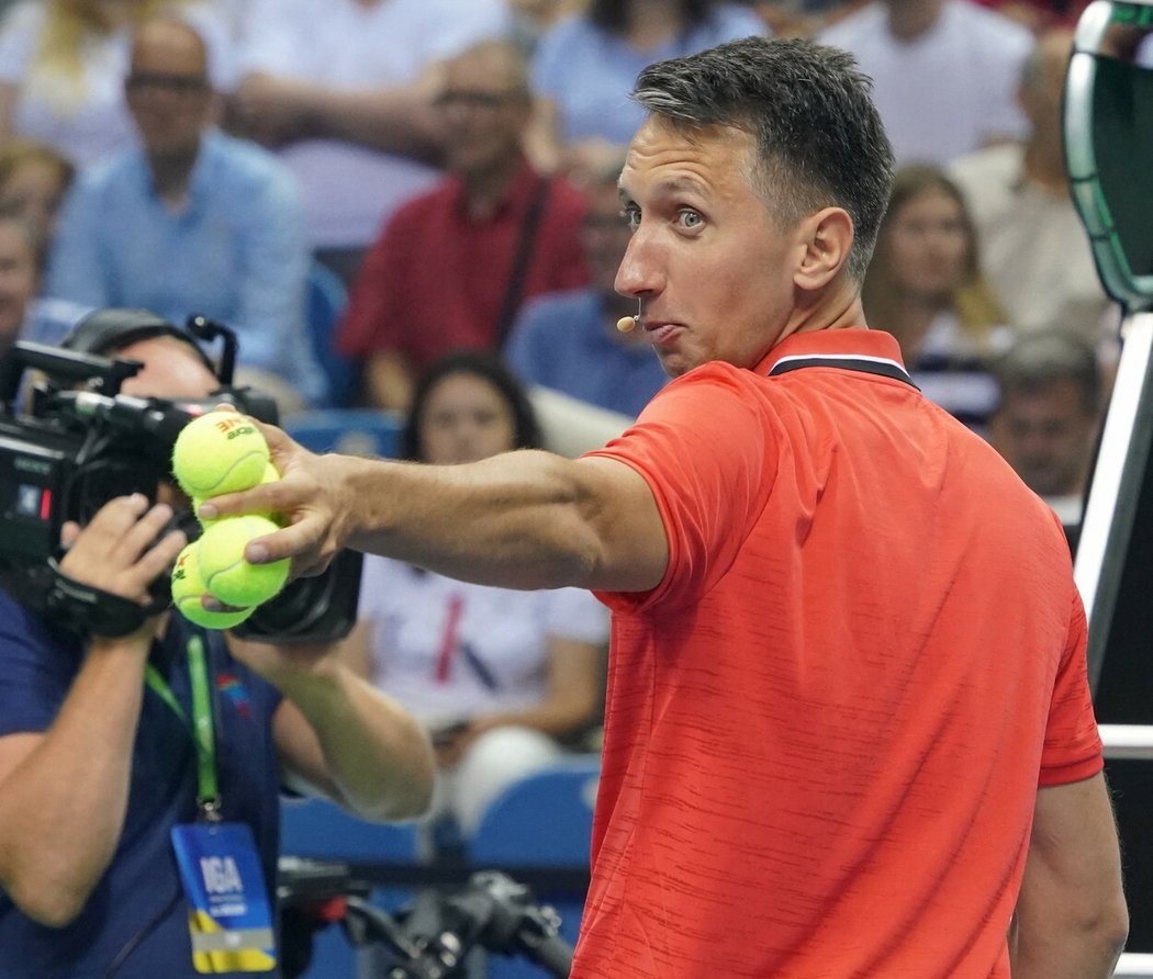 Někdejší ukrajinský tenista Sergej Stachovskij se obul do srbského dua Tipsarevič - Troicki za to, že odletěli na exhibici do Petrohradu