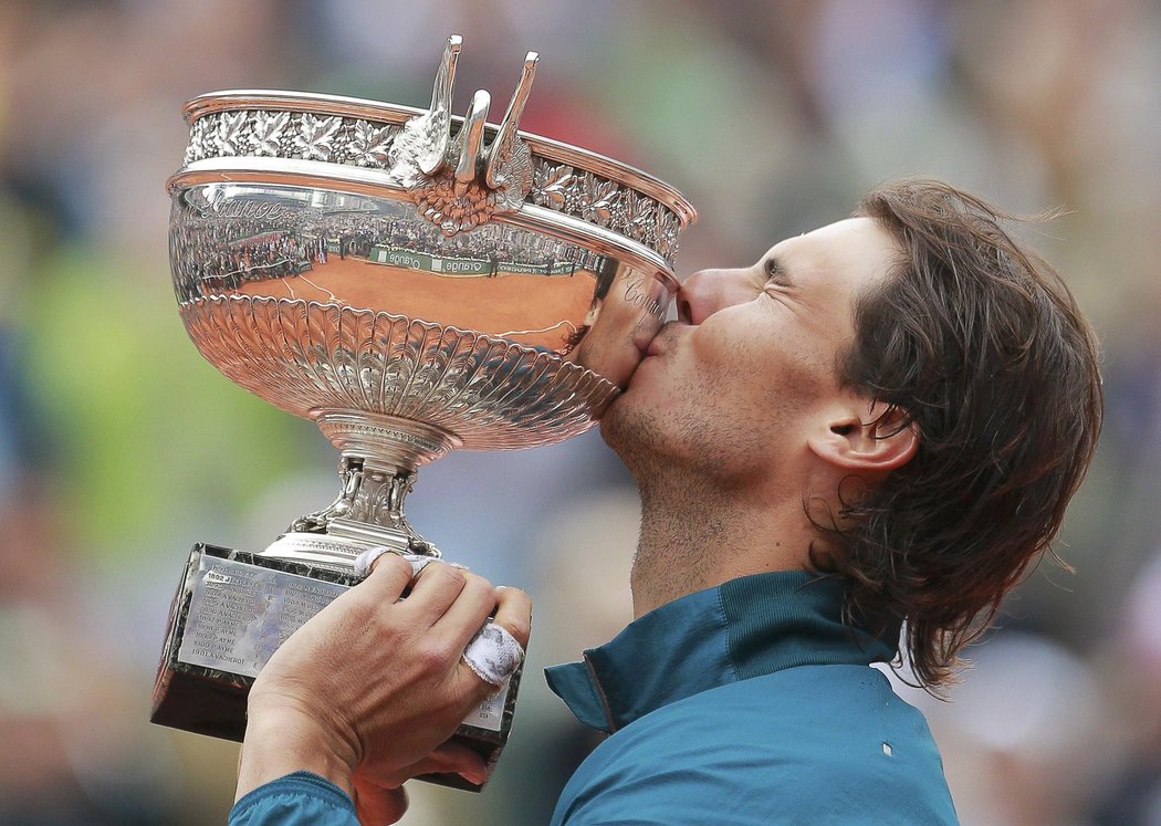 Rafael Nadal poosmé vyhrál French Open, to nikdo jiný před ním nedokázal