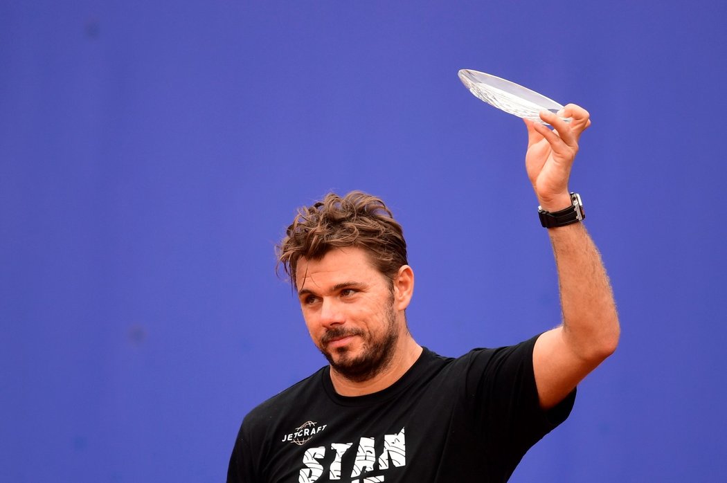 Švýcarský tenista Stan Wawrinka potvrdil roli hlavního favorita challengeru ATP na pražské Štvanici, který vyhrál