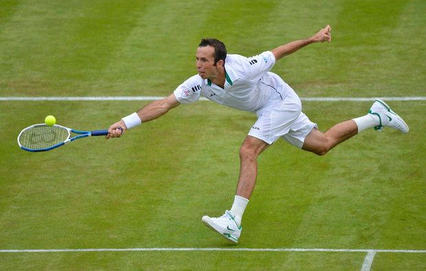 Radek Štěpánek se na kurtu dlouho nezdržel Radek Štěpánek se na kurtu dlouho nezdržel