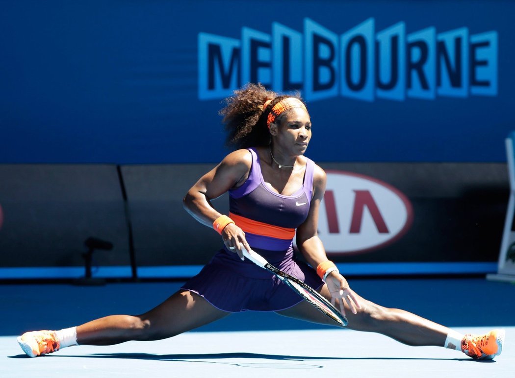 Serena prokázala pružnost svých končetin