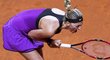 Petra Kvitová se raduje v průběhu duelu s Rumunkou Monicou Niculescuovou na turnaji ve Stuttgartu