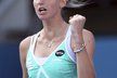 Karolína Plíšková se raduje z vítězného semifinále turnaje v Sydney proti Angelique Kerberové