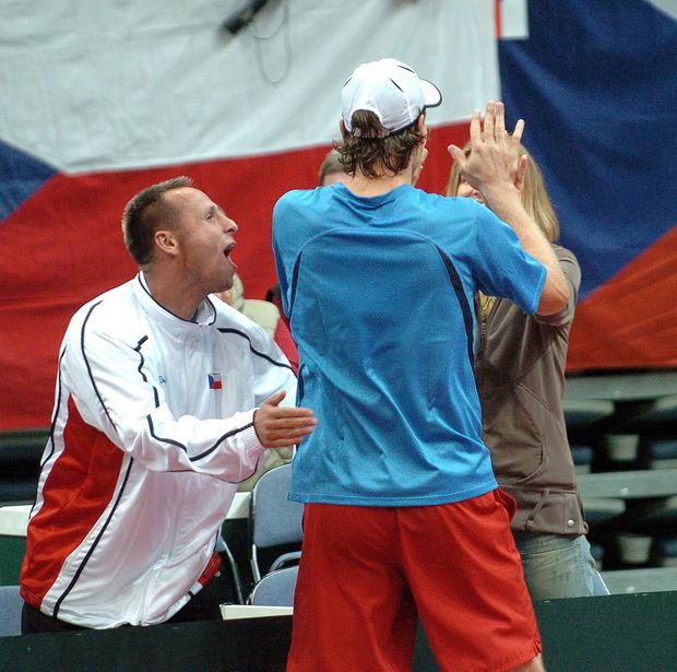 Berdychovou první gratulantkou bývá právě Šafářová. Berdychovou první gratulantkou bývá právě Šafářová.