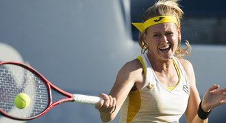 Tenistka Bouzková slaví první výhru v hlavní soutěži WTA v sezoně