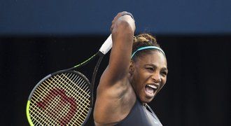 Serena byla proti Bouzkové myšlenkami mimo. Řešila podprsenku!
