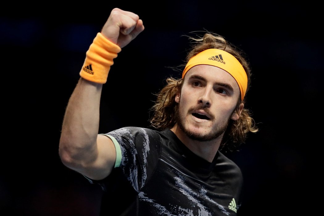 Tsitsipas porazil na Turnaji mistrů v duelu debutantů Medveděva