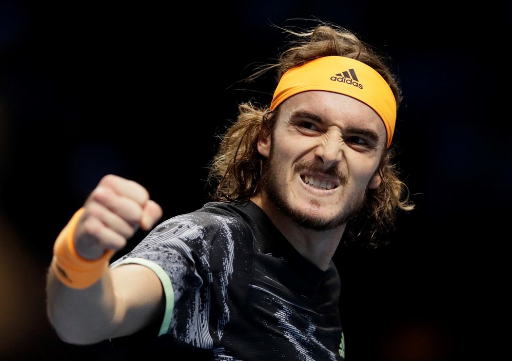 Tsitsipas porazil na Turnaji mistrů v duelu debutantů Medveděva