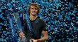 Alexander Zverev se stal nejmladším vítězem Turnaje mistrů od roku 2008, kdy závěrečnou akci sezóny vyhrál jeho finálový soupeř Novak Djokovič.