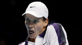 Boj o postup: Berdych skládá reparát s Roddickem