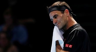 Švýcaři volili Sportovce roku. Hvězdného Federera porazil zápasník!