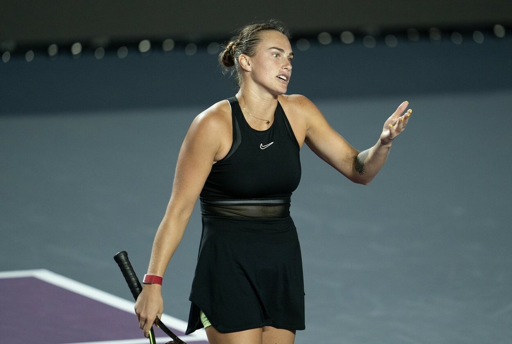 Aryna Sabalenková v prvním zápase na Turnaji mistryň
