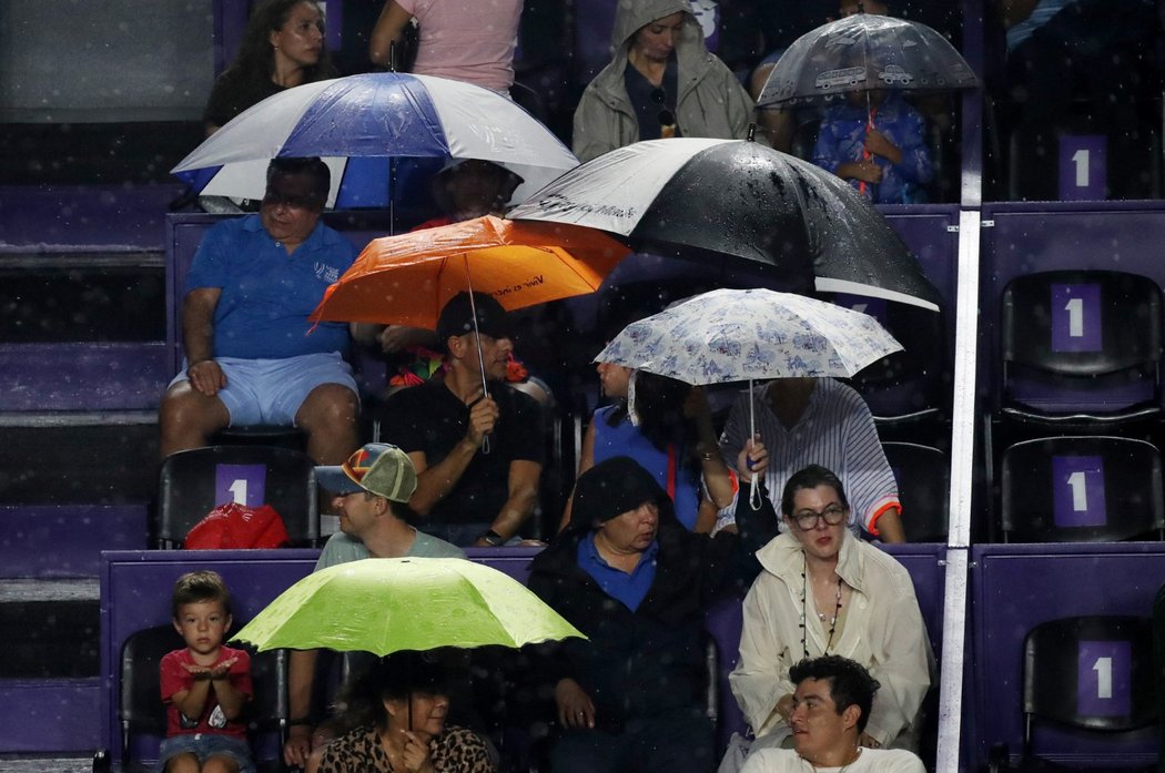 K dalším problémům na Turnaji mistryň v Mexiku se přidal déšť. A předpověď není přívětivá i vzhledem k hurikánové sezoně...